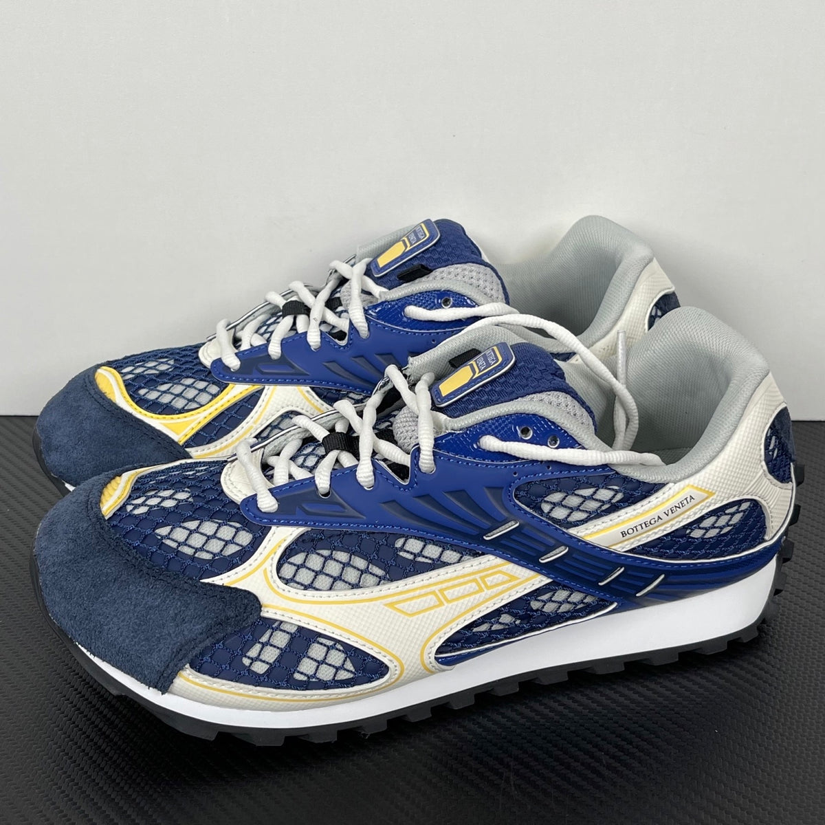 Bottega Veneta Orbit Sneakers Star Cruise/Mist