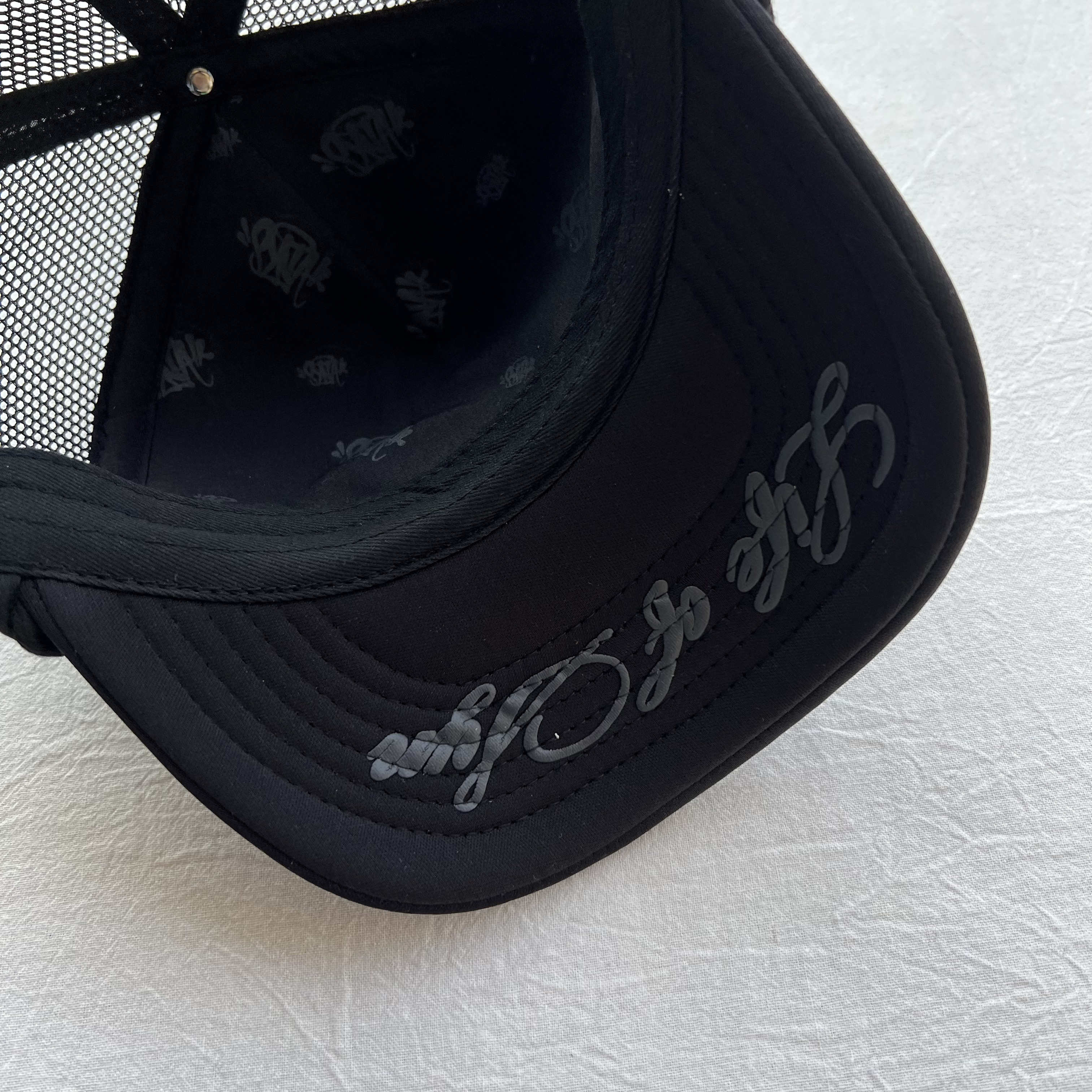 Syna Trucker Caps