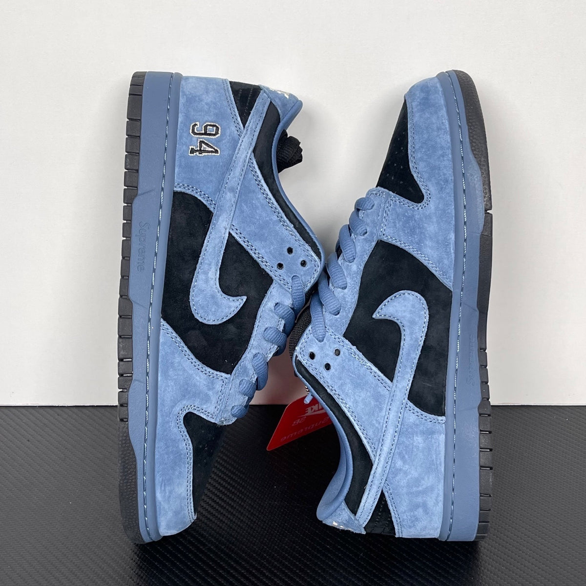Nike SB Dunk Low Supreme "94 Ocean Fog"