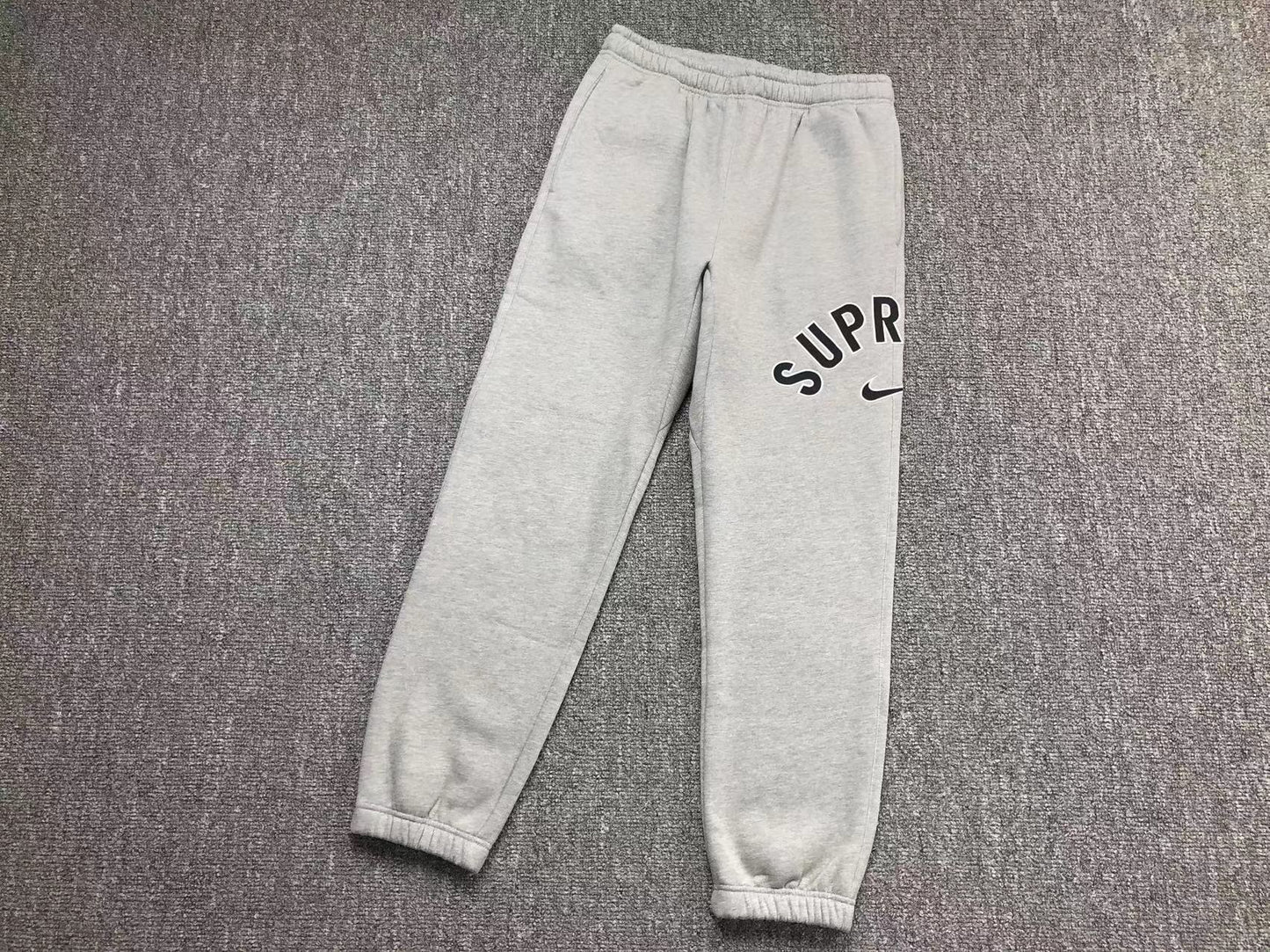 Nike x Supreme Sweatpants