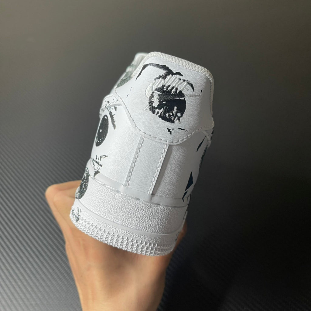 Supreme x Comme des Garçons SHIRT x Nike Air Force 1 Low "Eyes"