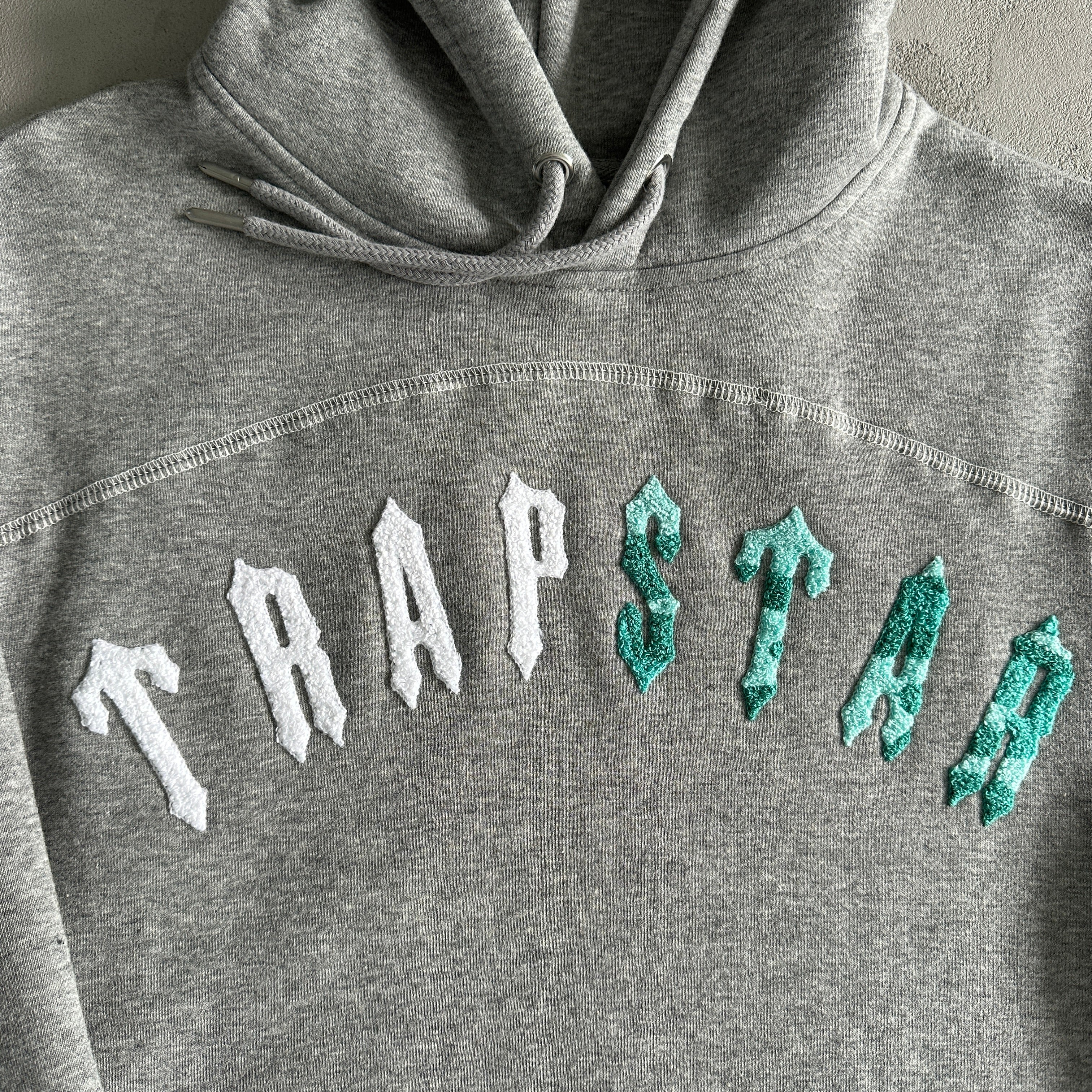Trapstar Irongate Chenille Arch Hoodie Tracksuit