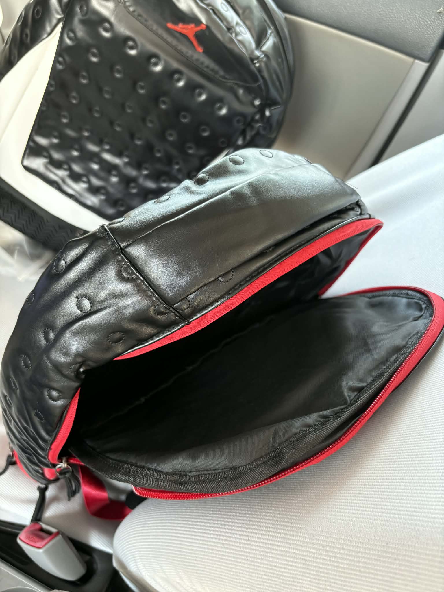 Air Jordan 13 'Breds' Bag