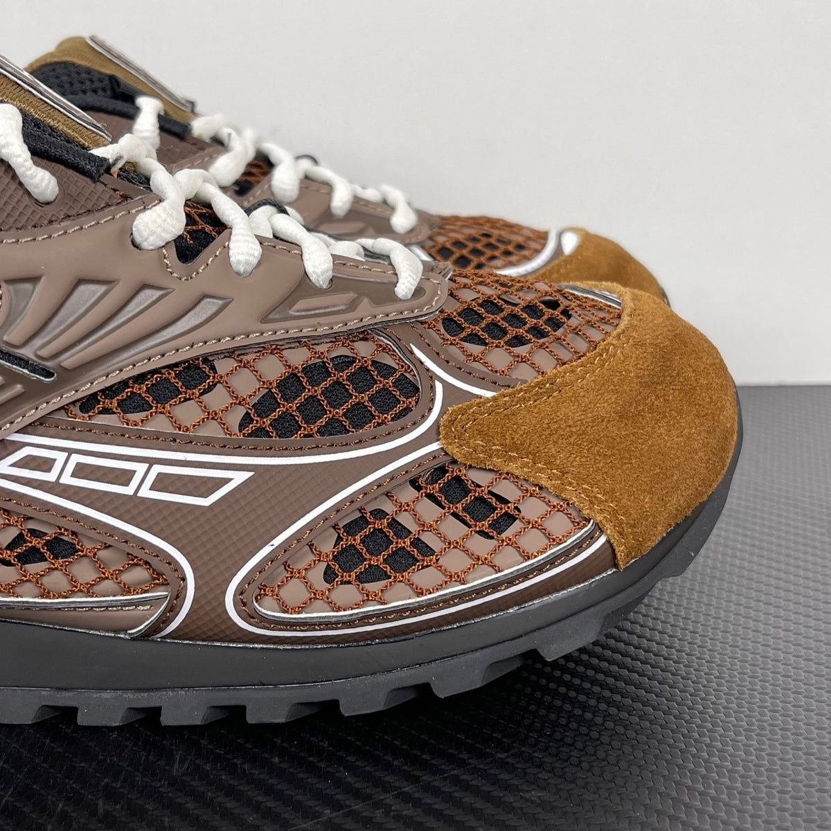 Bottega Veneta Orbit Sneakers Star Anise / Pinecone