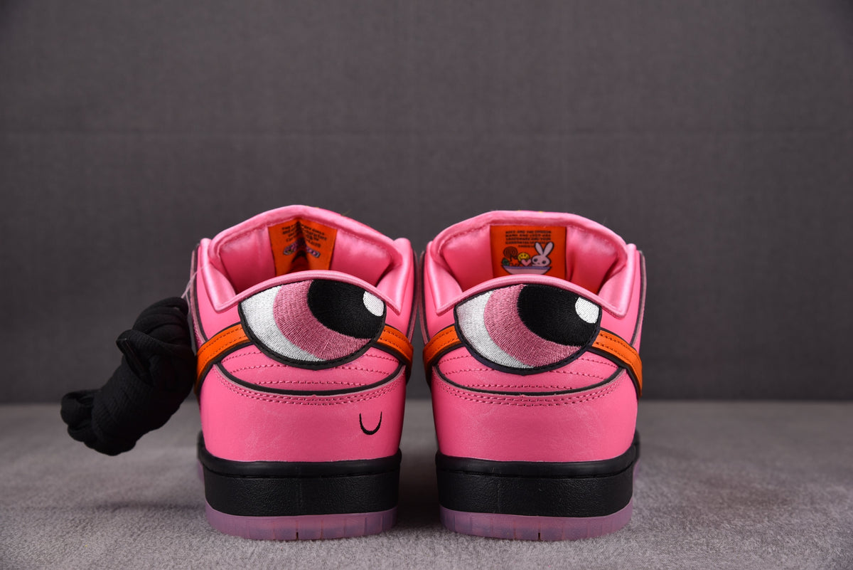 Nike SB Dunk Low x Powerpuff Girls "Blossom"