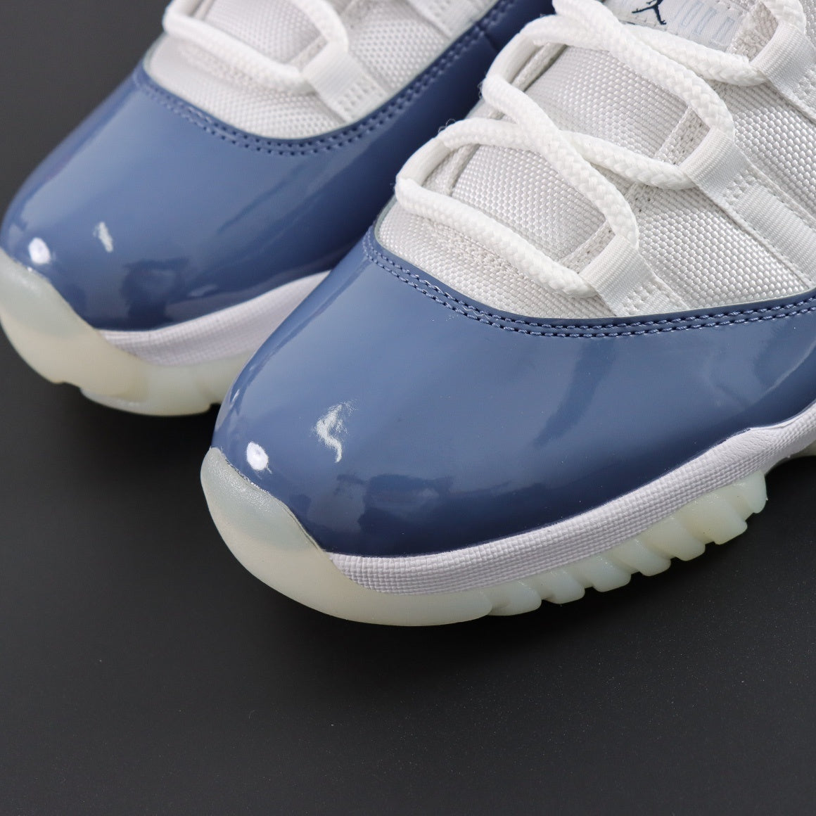 Air Jordan 11 Retro Low "Diffused Blue"