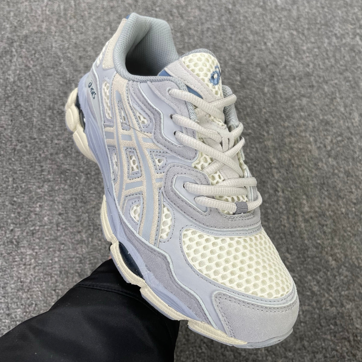 ASICS GEL-NYC Ivory / Mid Grey