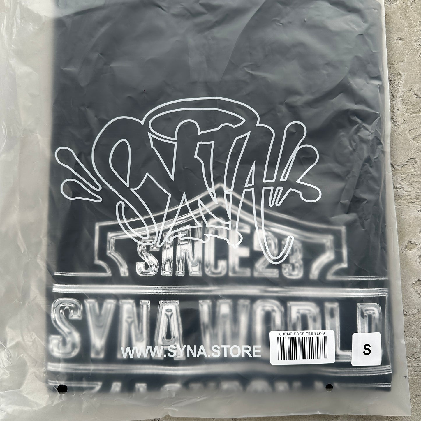 Syna 'Chrome' Tee