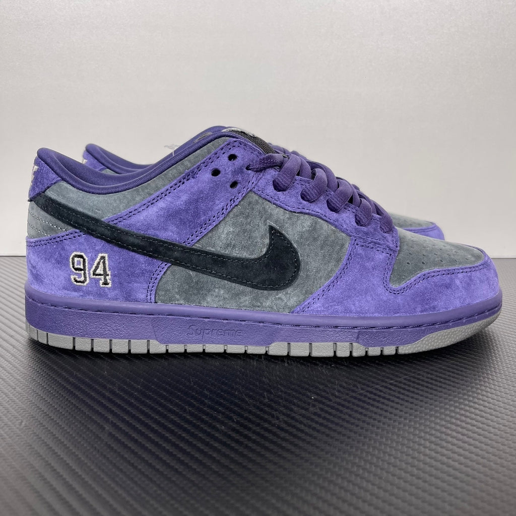 Nike SB Dunk Low "Supreme - Ink"