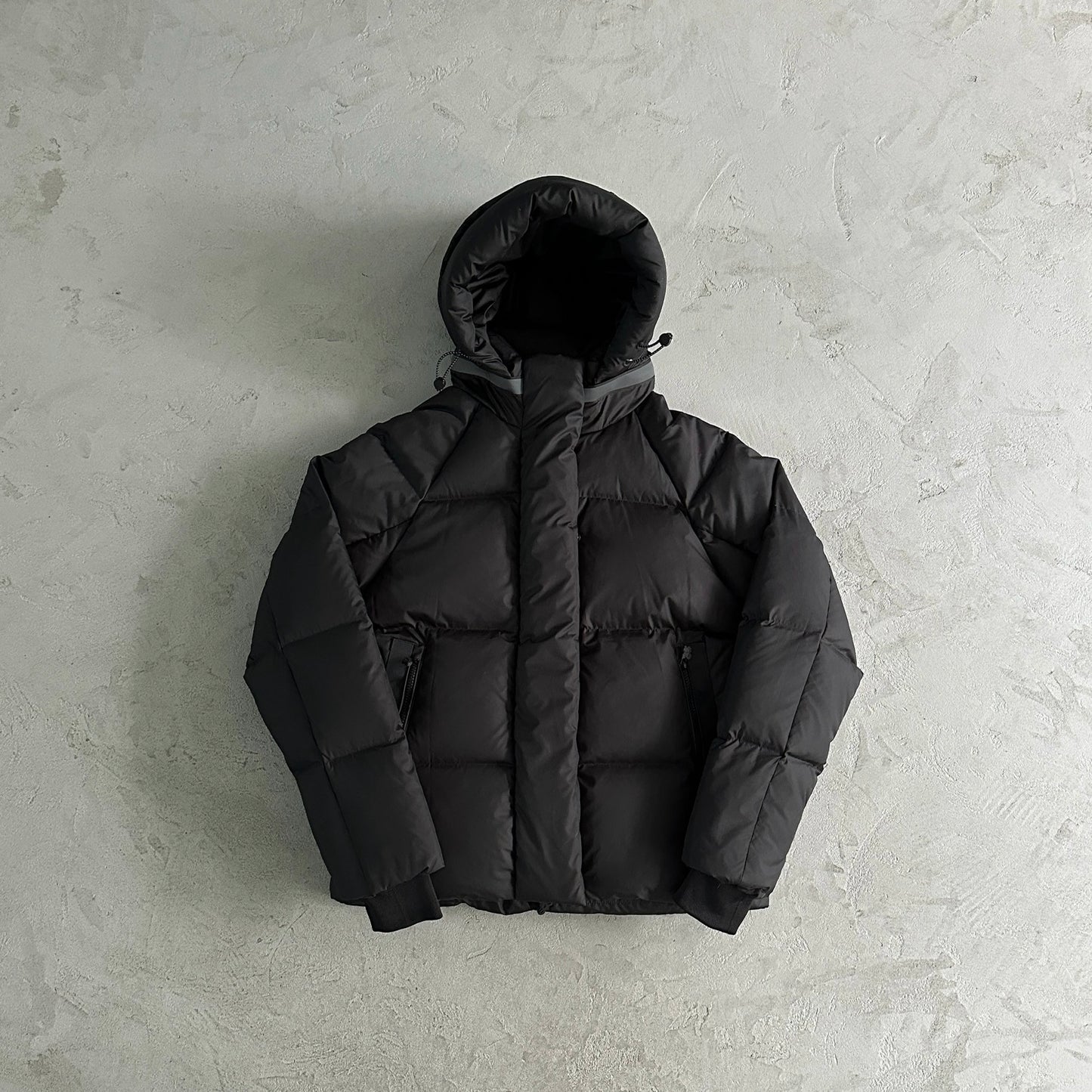 Syna Puffer Jackets