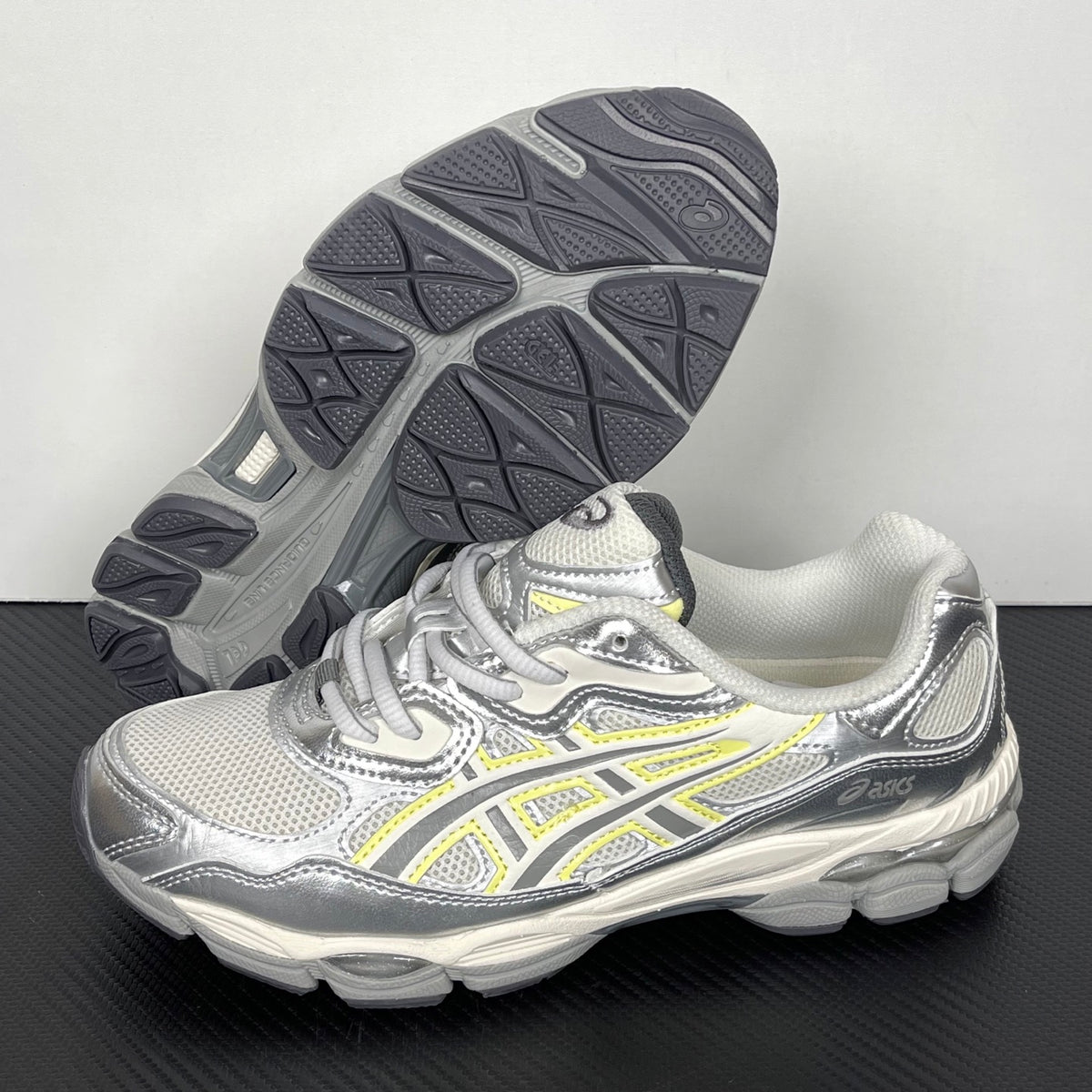 ASICS GEL-NYC White / Huddle Yellow