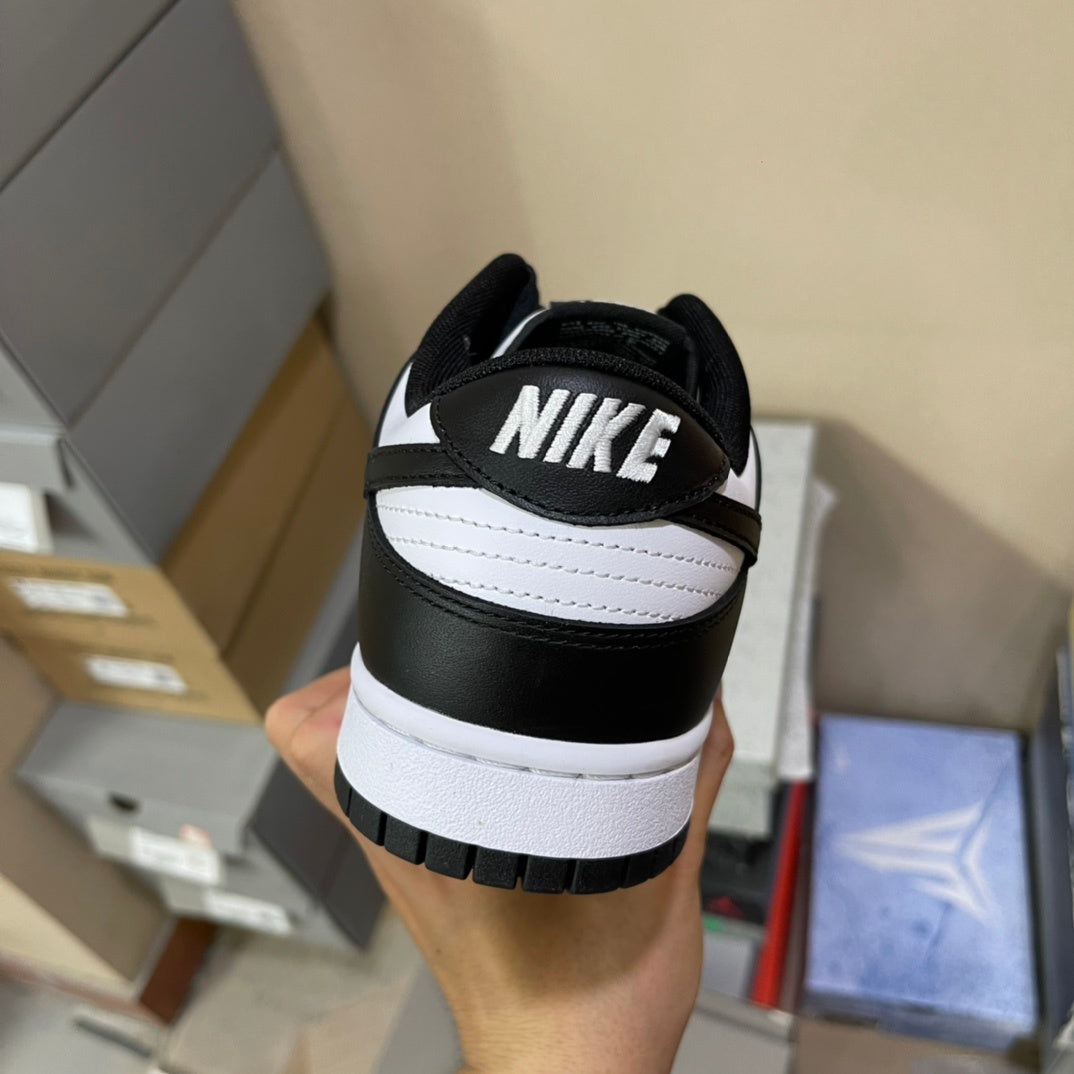 Nike Dunk Low "Panda"