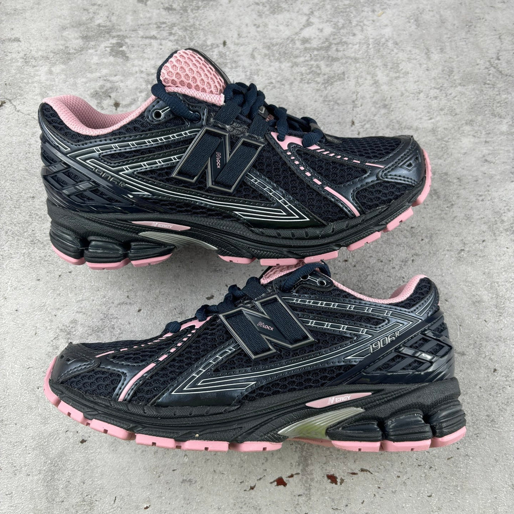 New Balance 1906R "Eclipse / Pink Taffy"