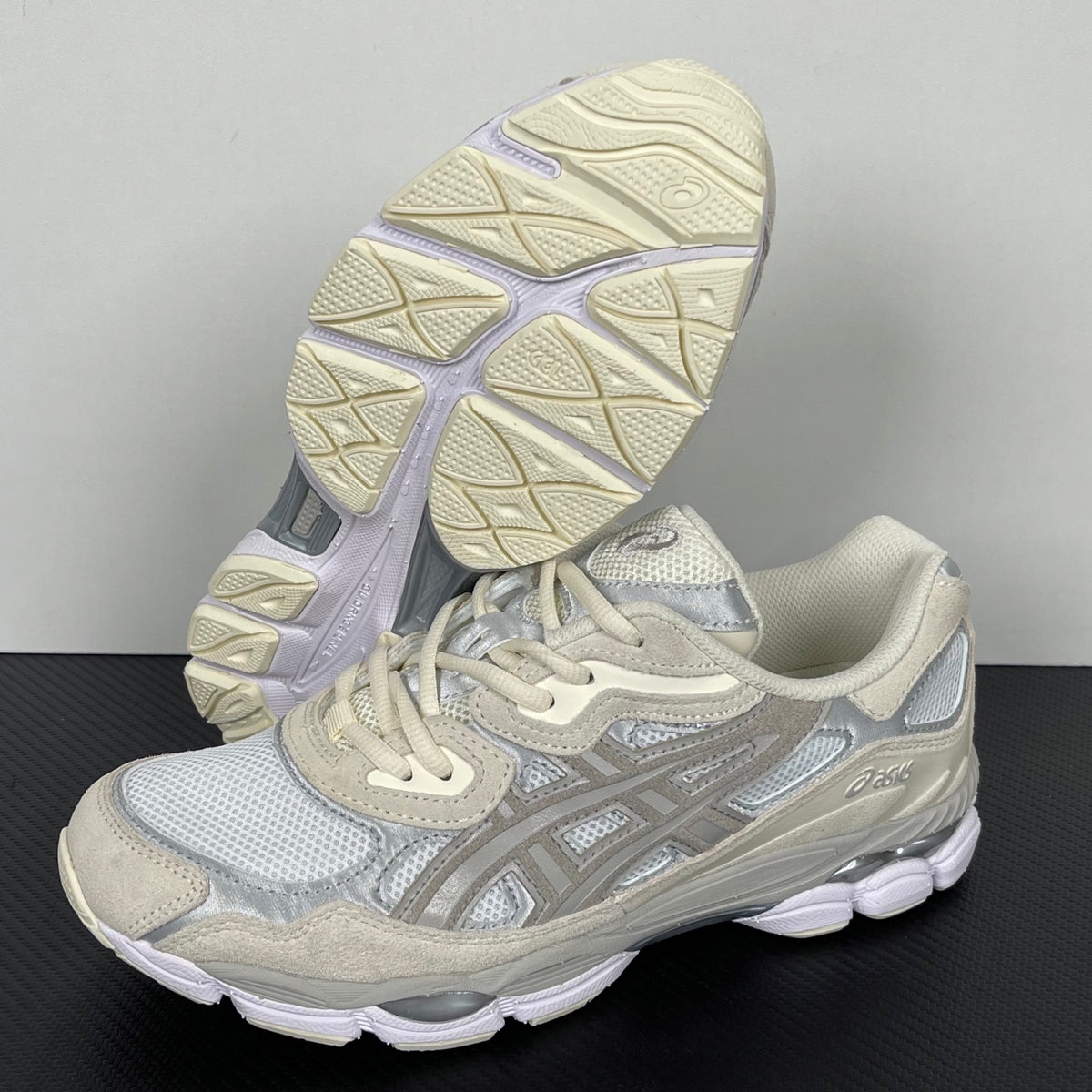 ASICS GEL-NYC Cream / Oyster Grey