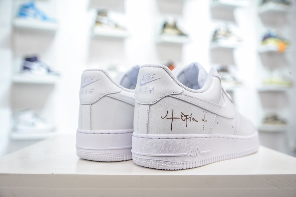 Nike x Travis Scott Air Force 1 Low