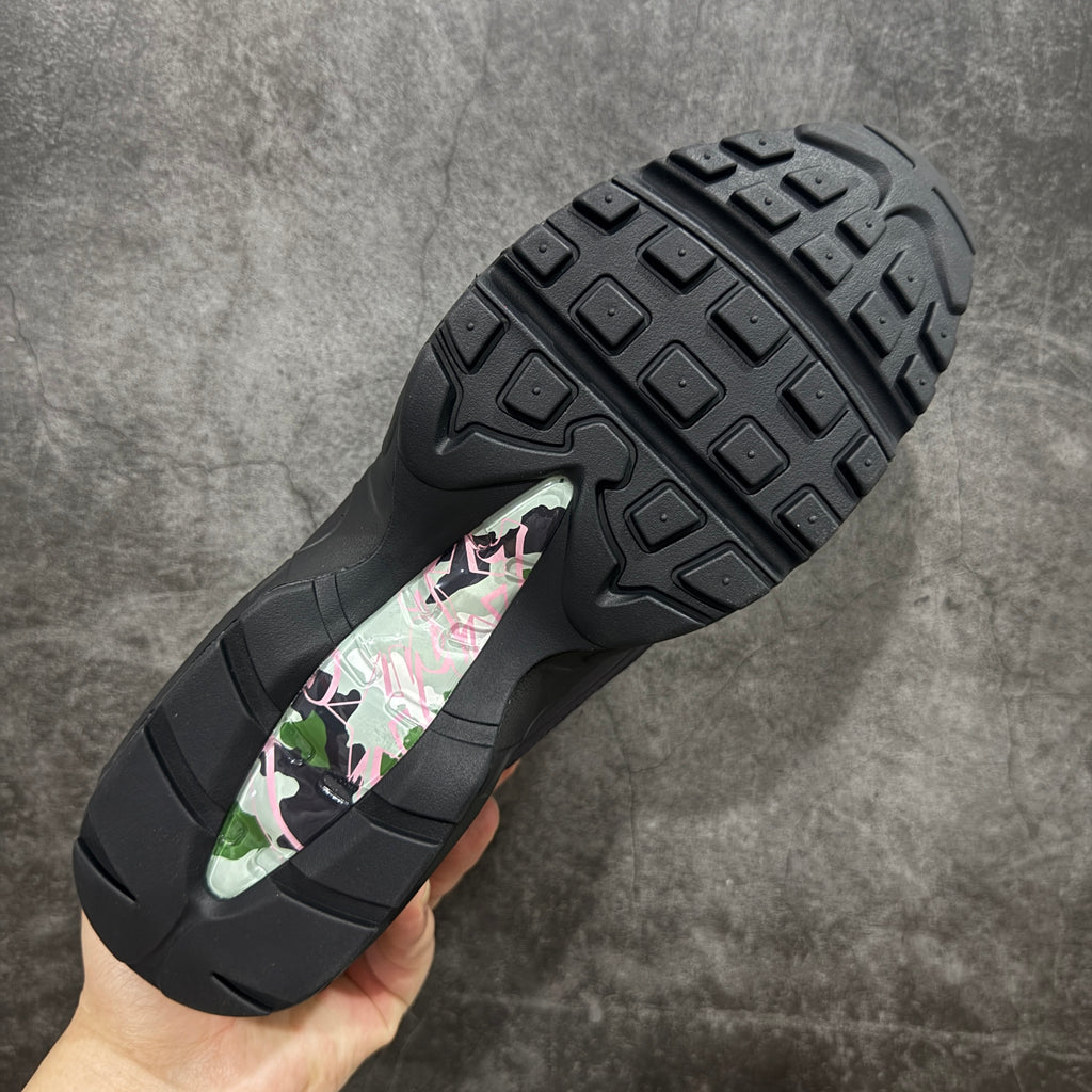 Corteiz x Airmax 95 "Pink Beam"