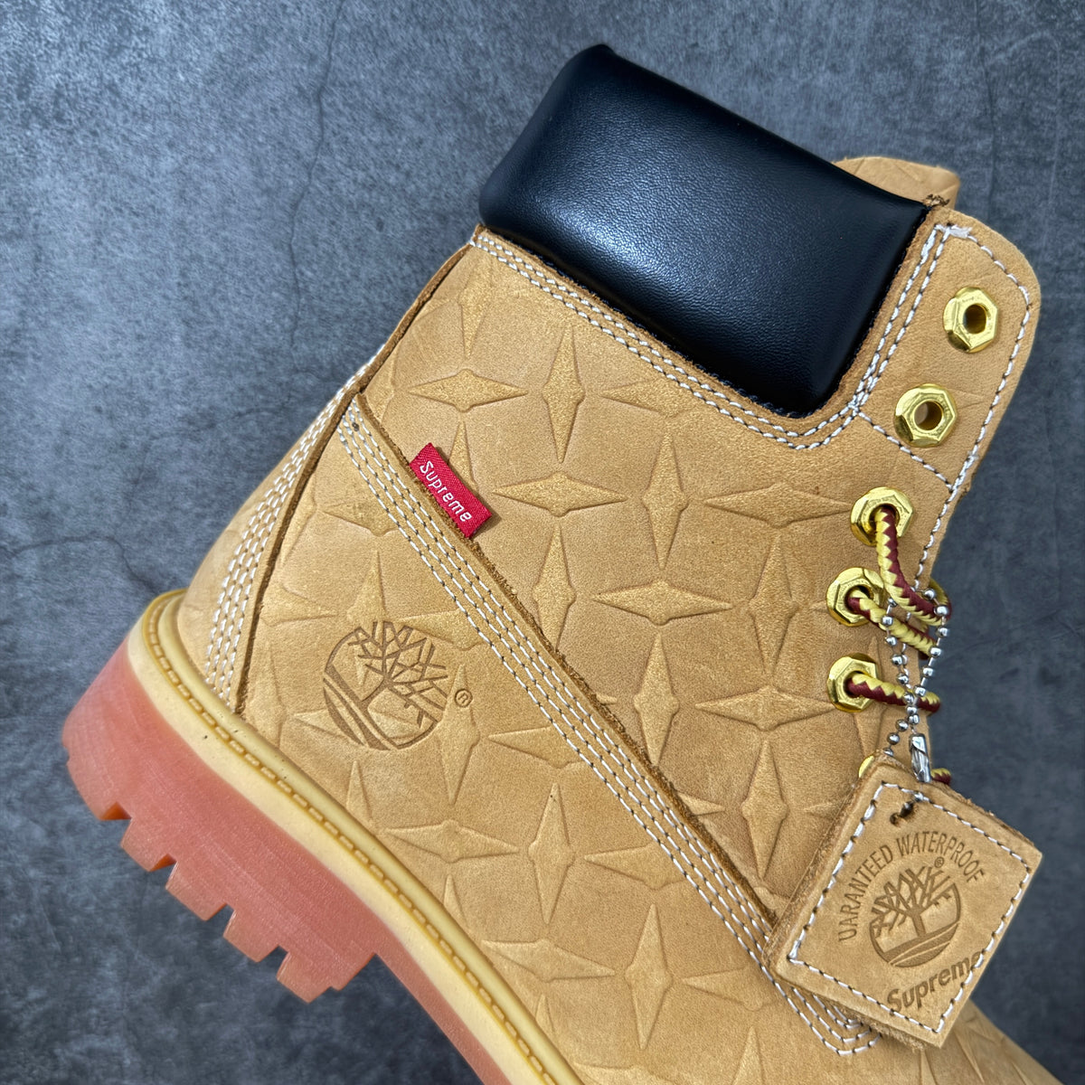 Supreme x Timberland Diamond Plate 6" Premium Waterproof Boot
