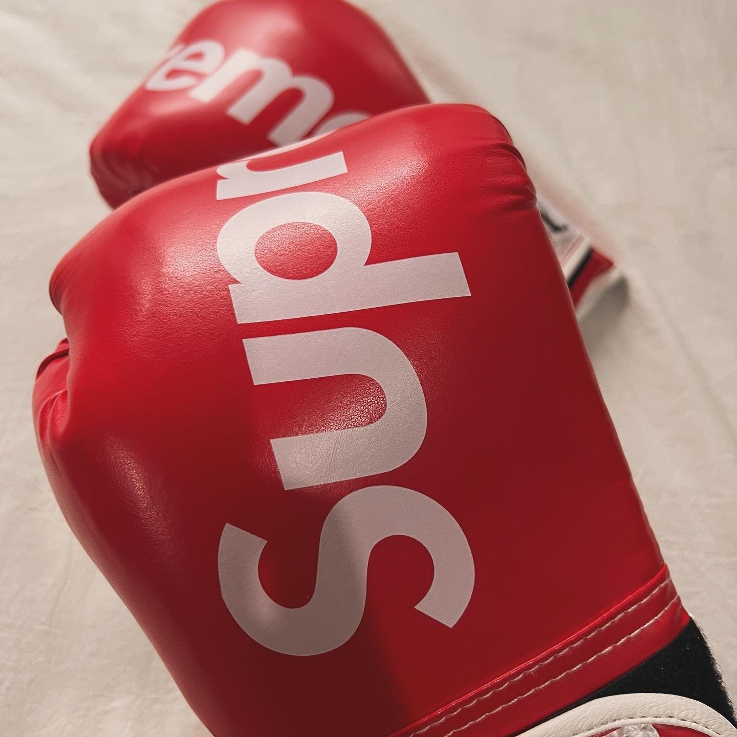 Supreme Boxing Gloves