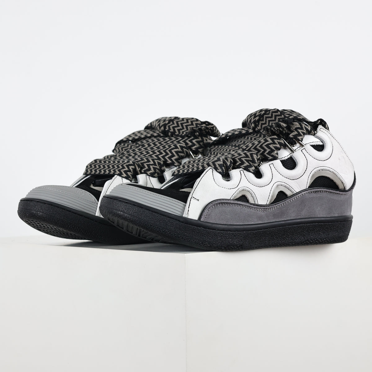Lanvin Curb Sneakers in White/Anthracite
