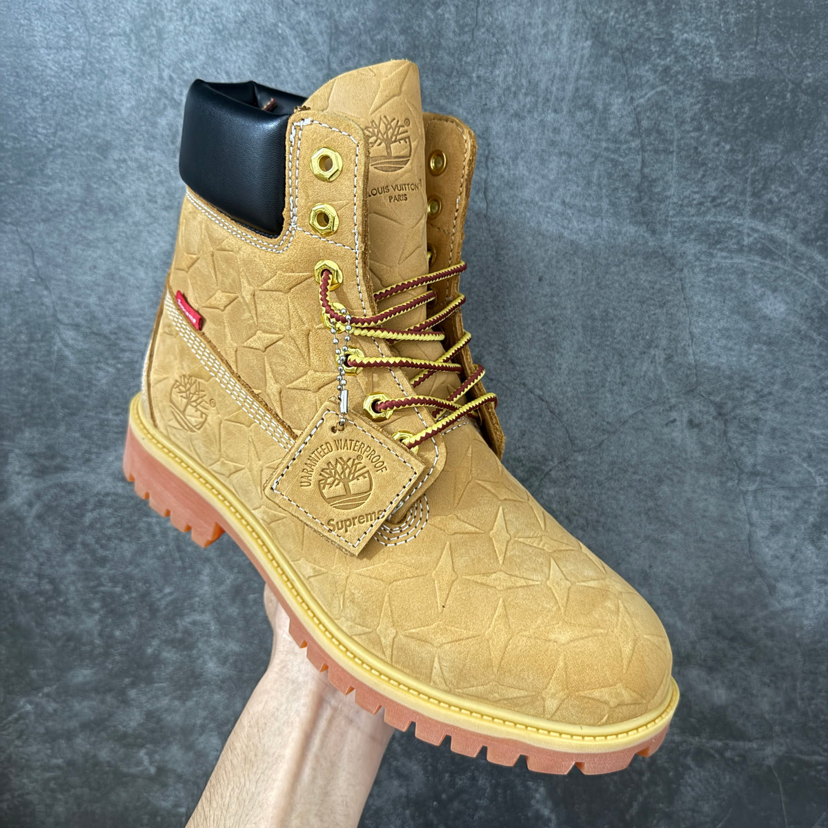 Supreme x Timberland Diamond Plate 6" Premium Waterproof Boot