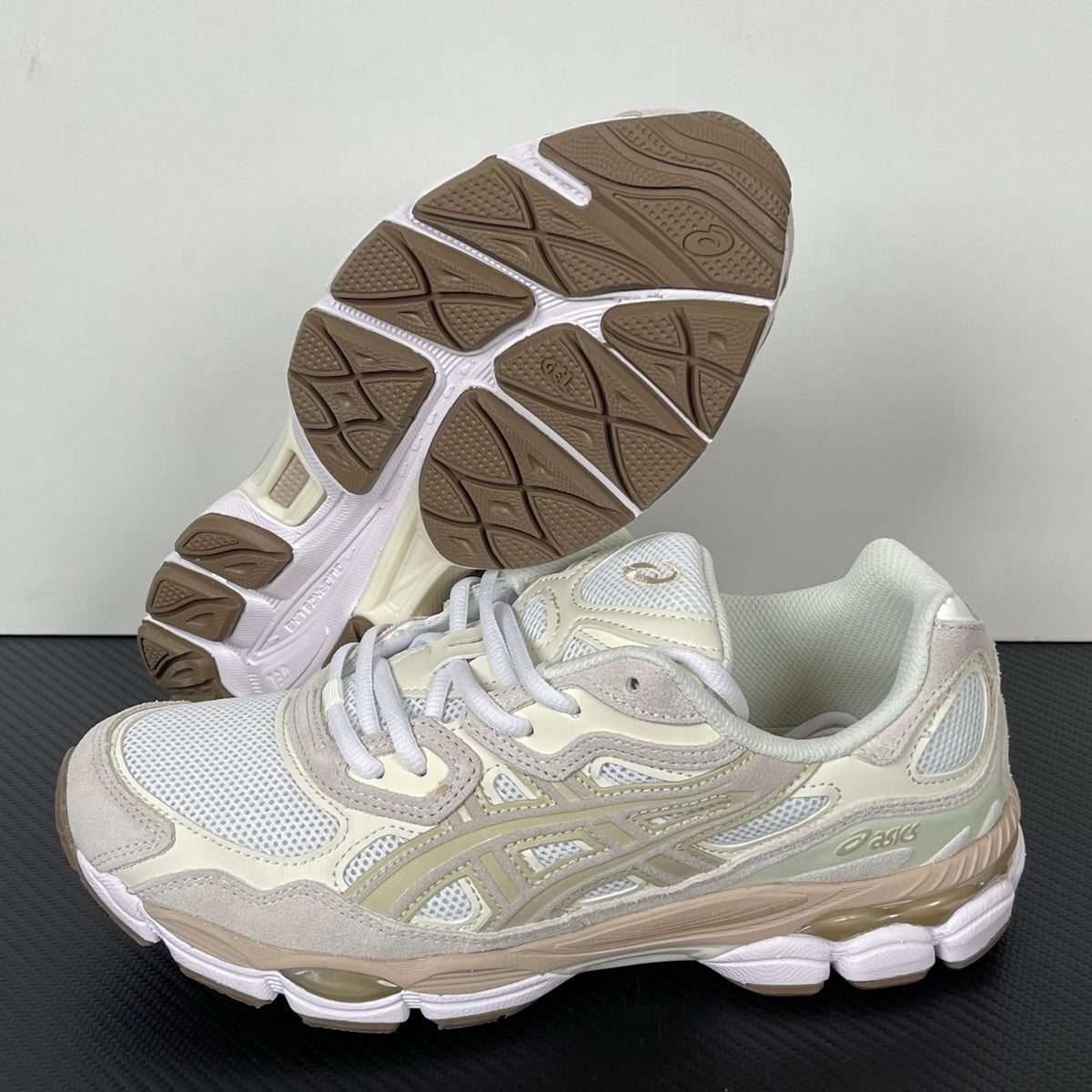 ASICS GEL-NYC White/Feather Grey