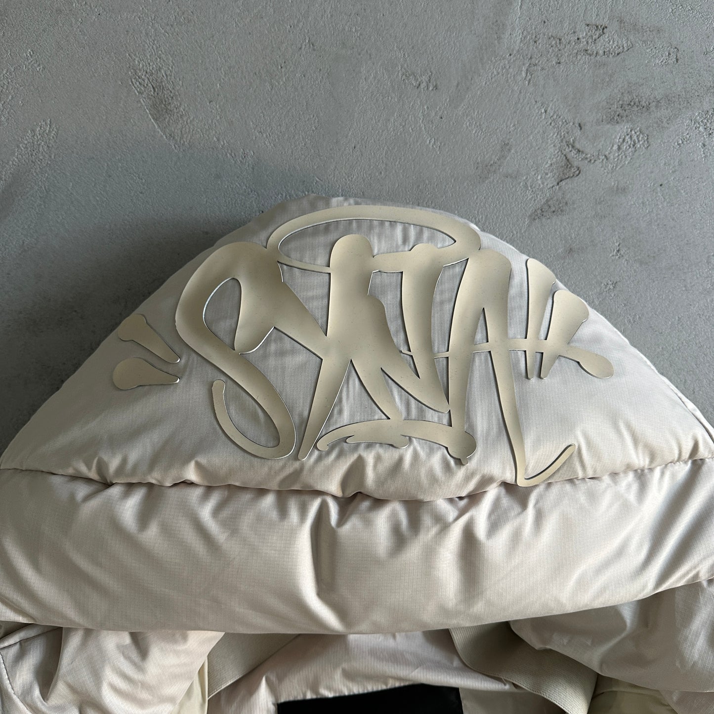 Syna Puffer Jackets