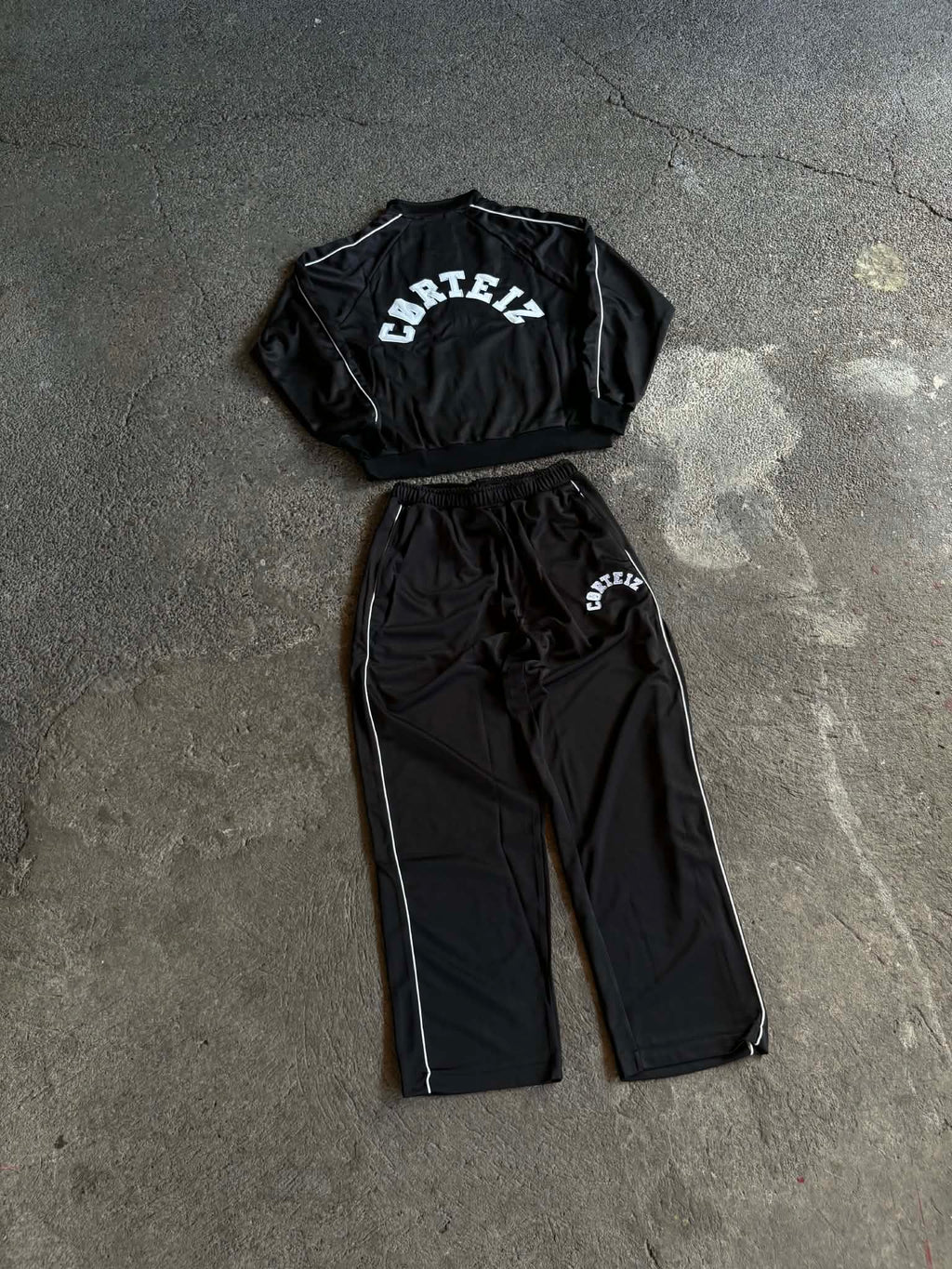 Corteiz Crest Arch Tracksuit (ON-HAND)