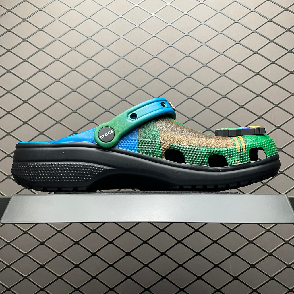 Crocs Minecraft Classic Clogs