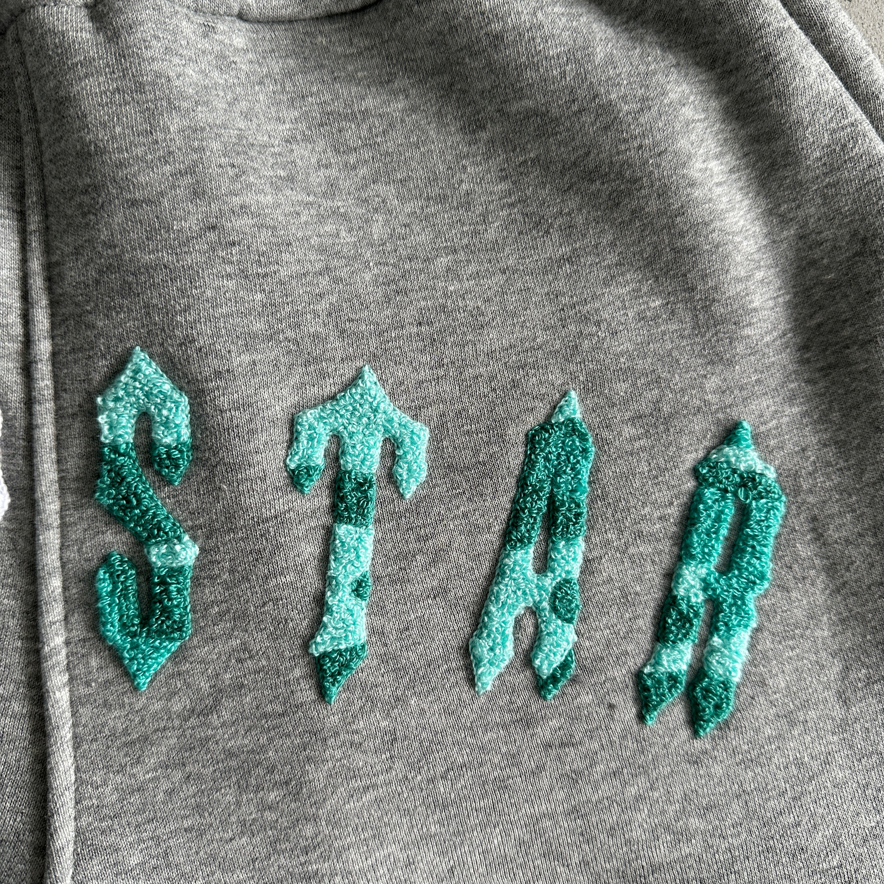 Trapstar Irongate Chenille Arch Hoodie Tracksuit