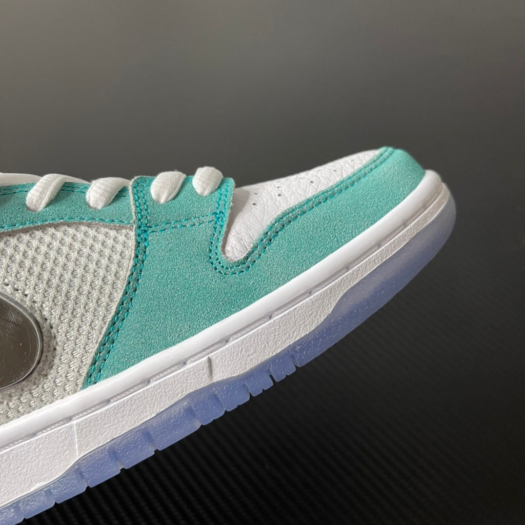 Nike SB Dunk Low "April Skateboards"