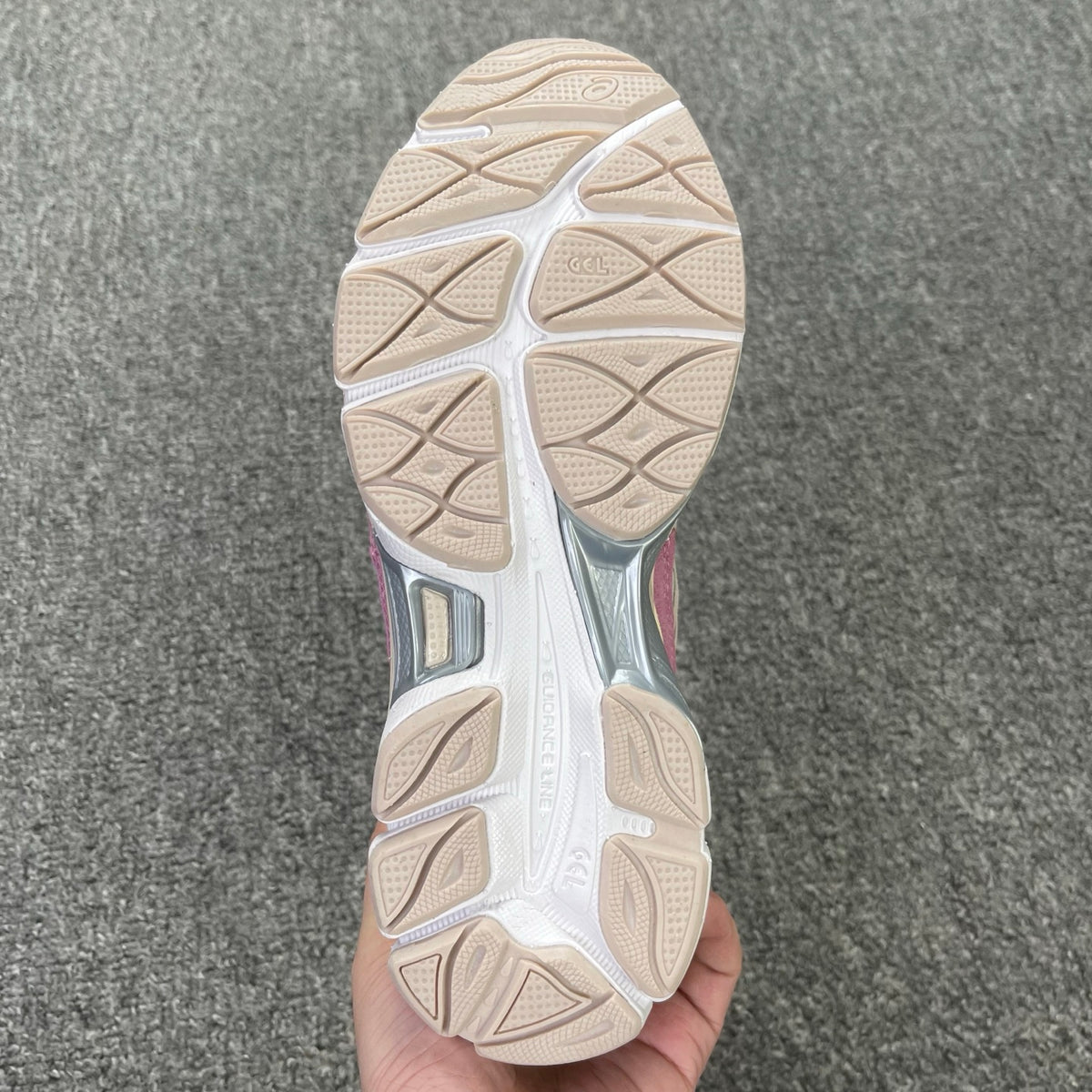 ASICS GEL-NYC Cream/Mineral Beige/Pink