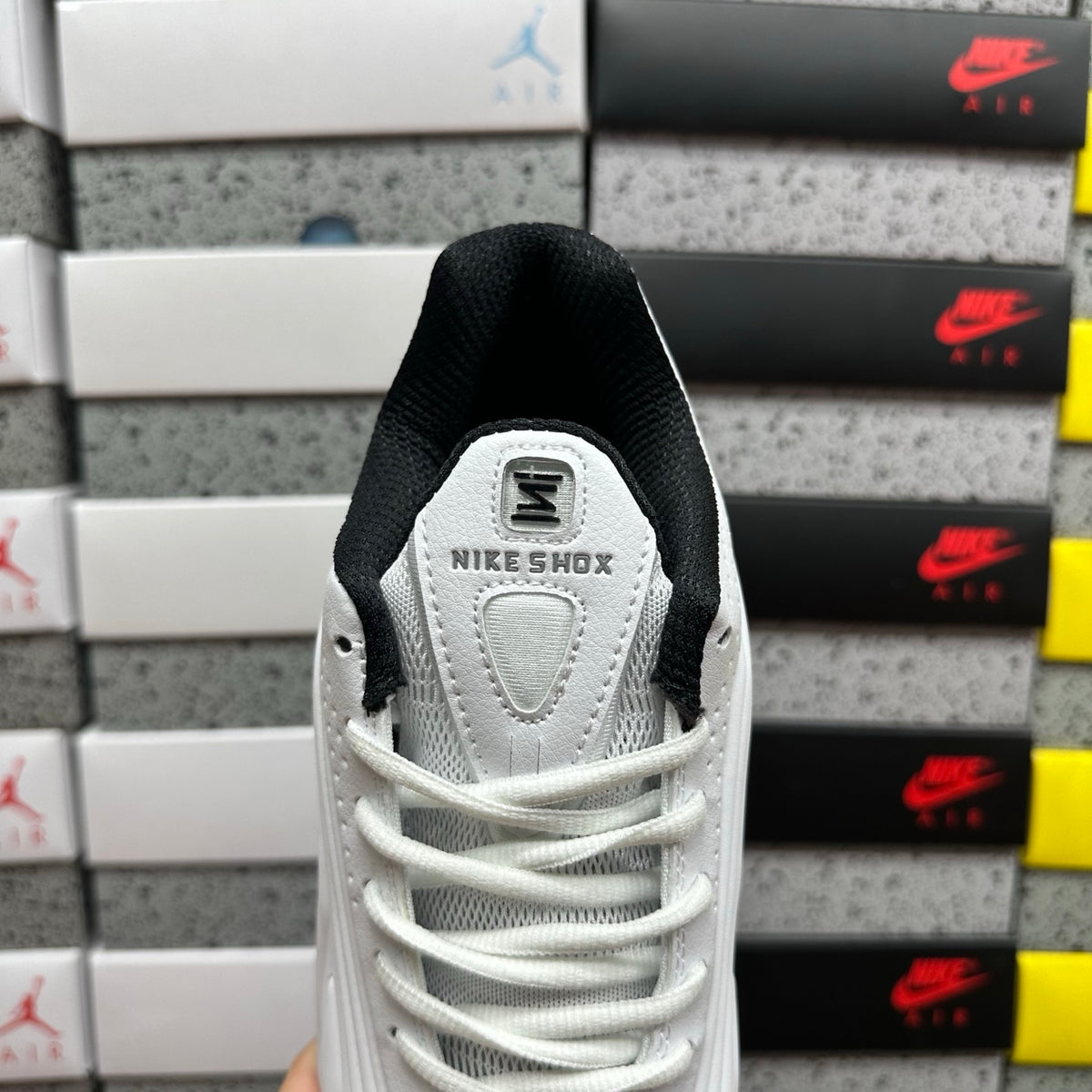 Nike Shox R4 White/Black