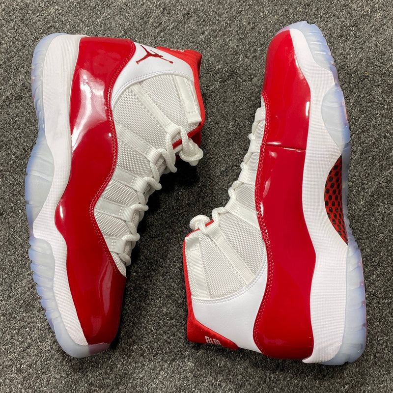 Air Jordan 11 Retro "Cherry"