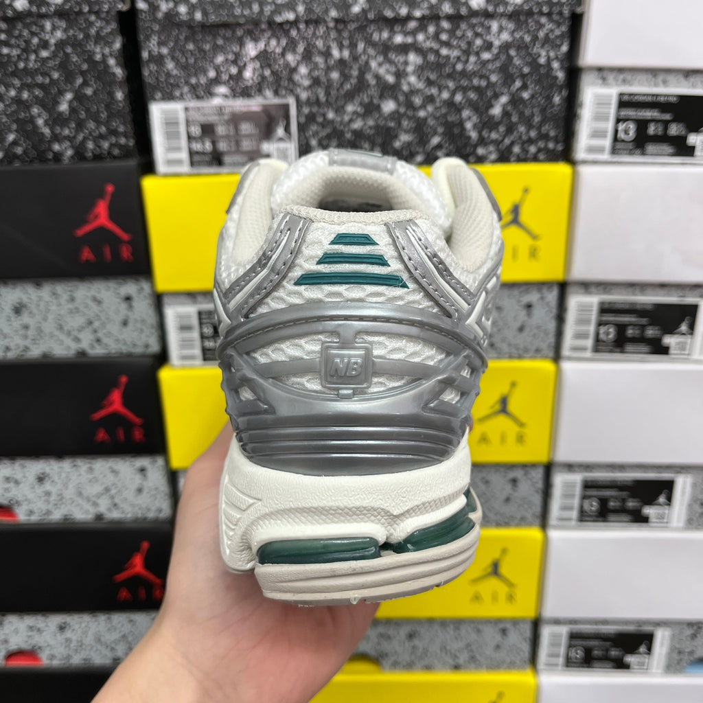 New Balance 1906R 'Silver Metallic Cream'