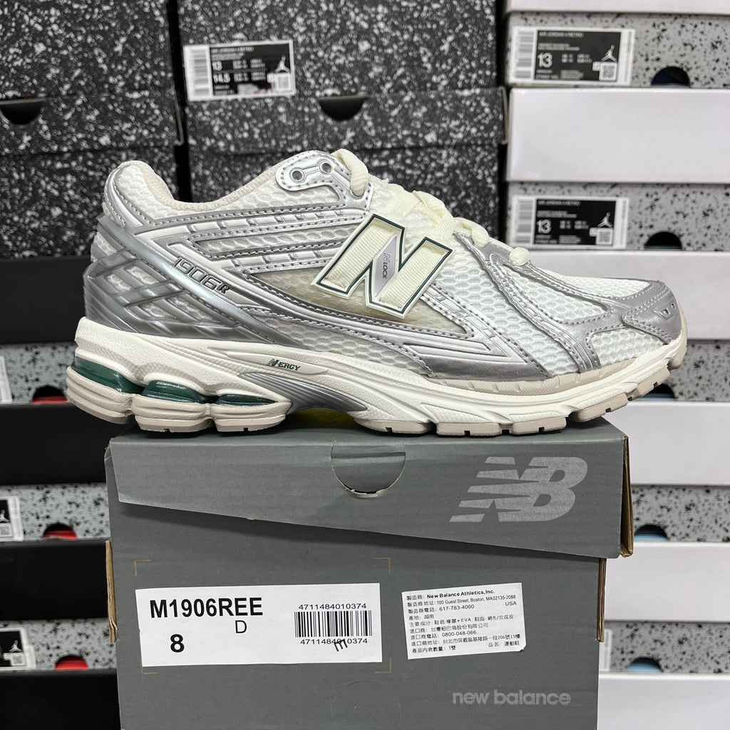 New Balance 1906R 'Silver Metallic Cream'
