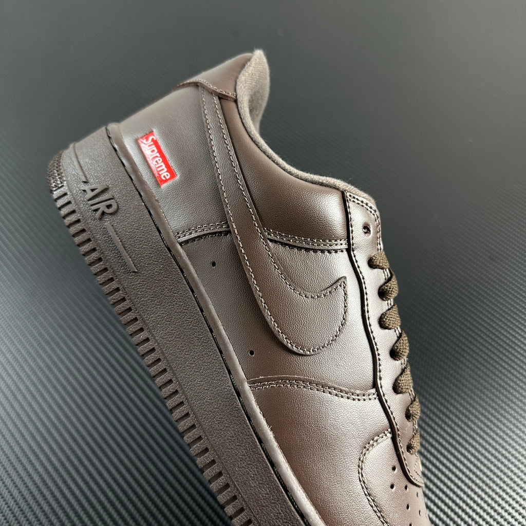 Nike Air Force 1 Low Supreme "Brown"