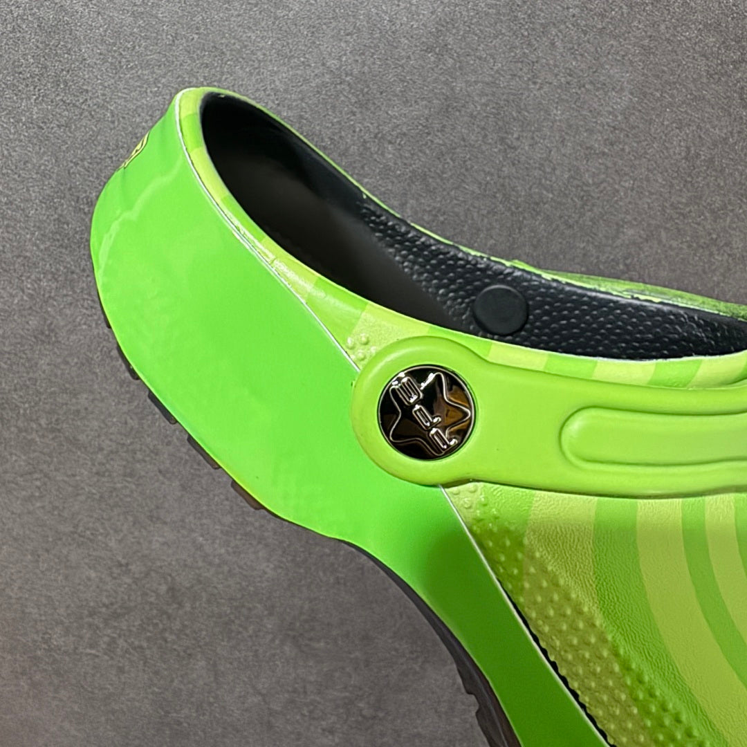 (Women's) The Powerpuff Girls Bubbles Classic Clog "Green"