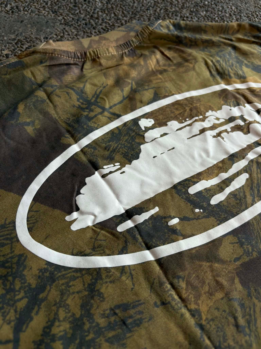 Corteiz Island Puff Print Tee Forest Camo Green (ON-HAND)