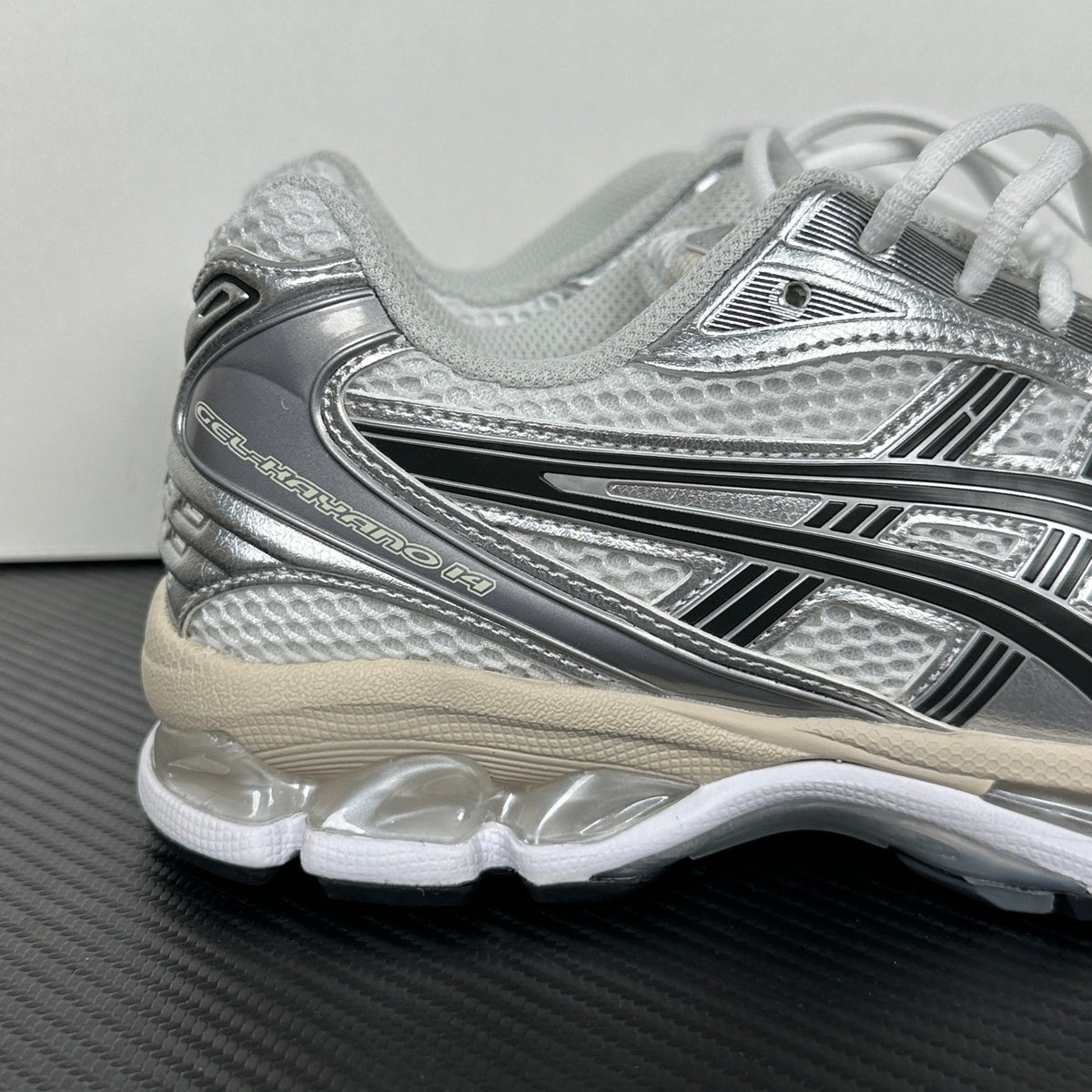 ASICS Gel-Kayano 14 White/Graphite Grey