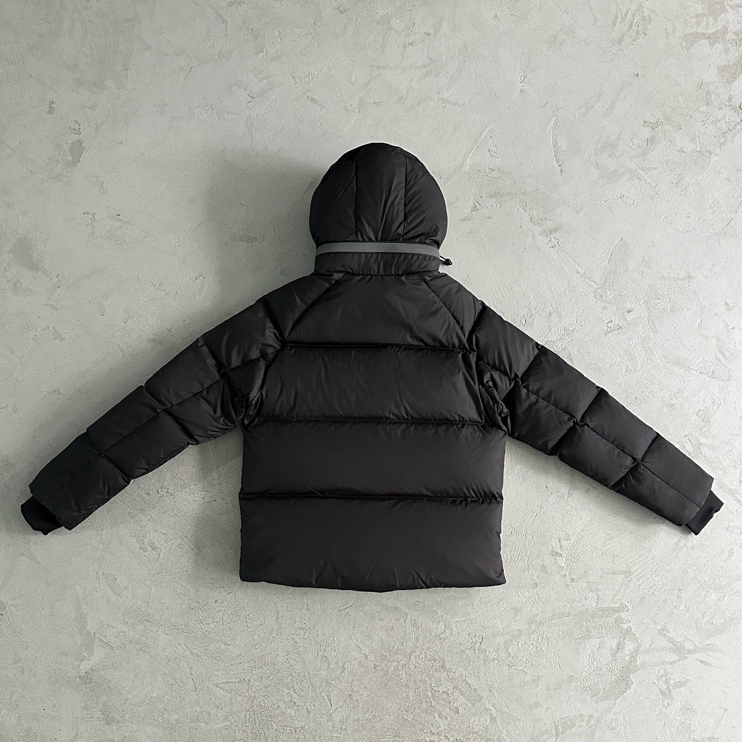 Syna Puffer Jackets