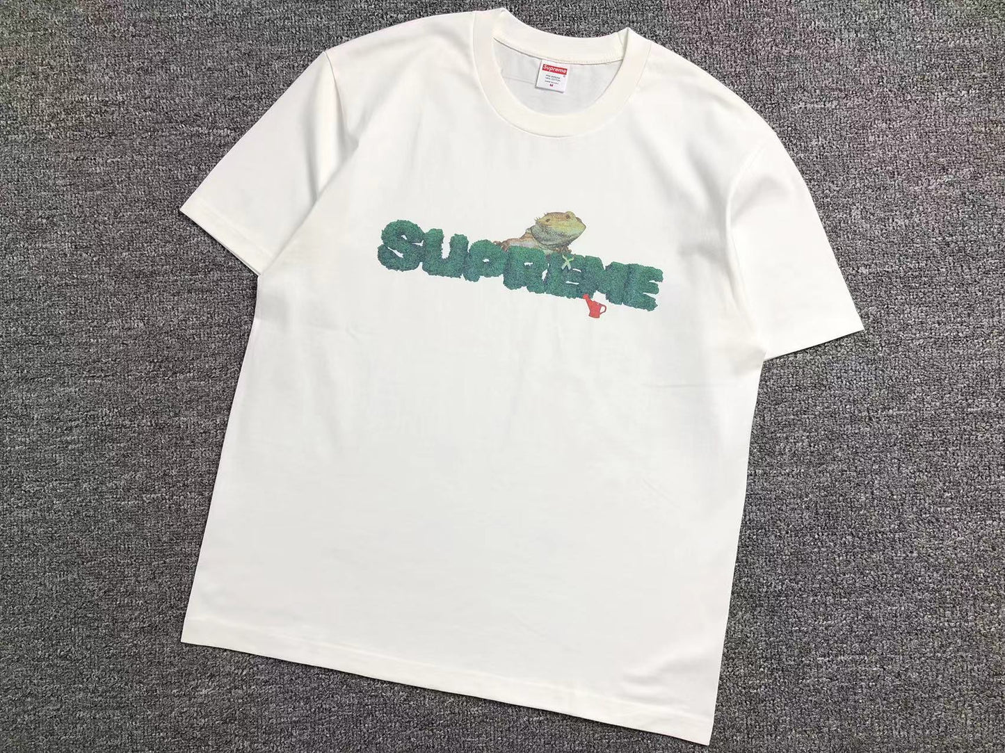 Supreme Mixed Tees