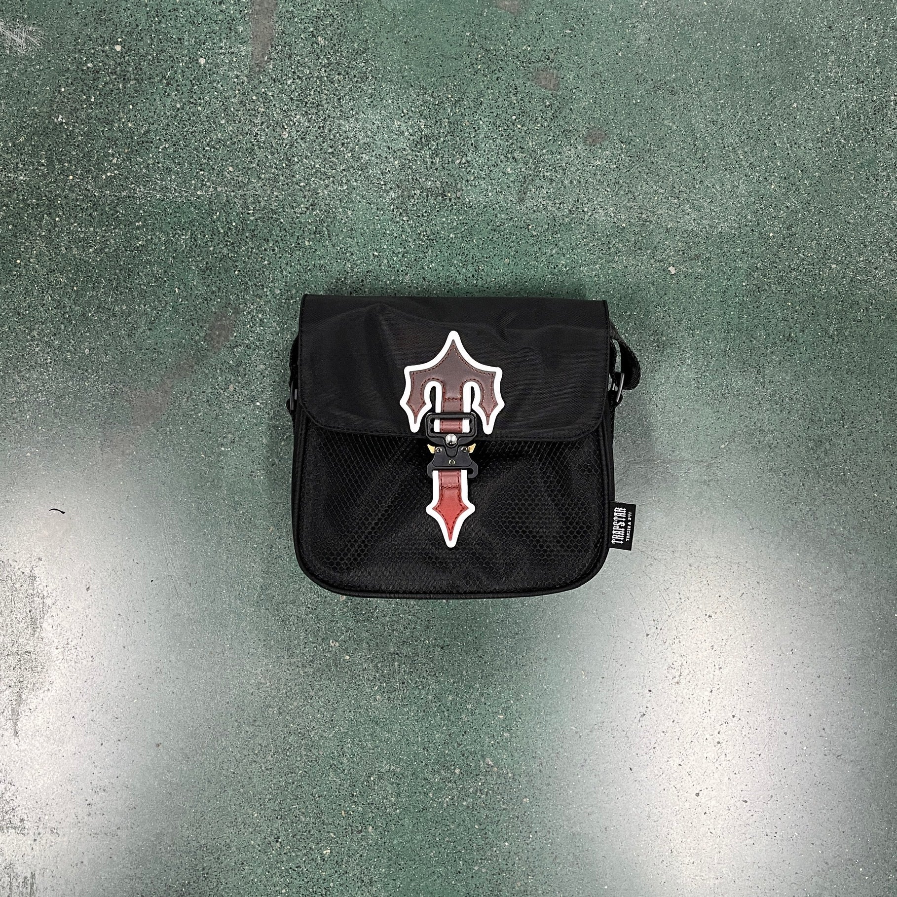 Trapstar Irongate T Cross Bodybag