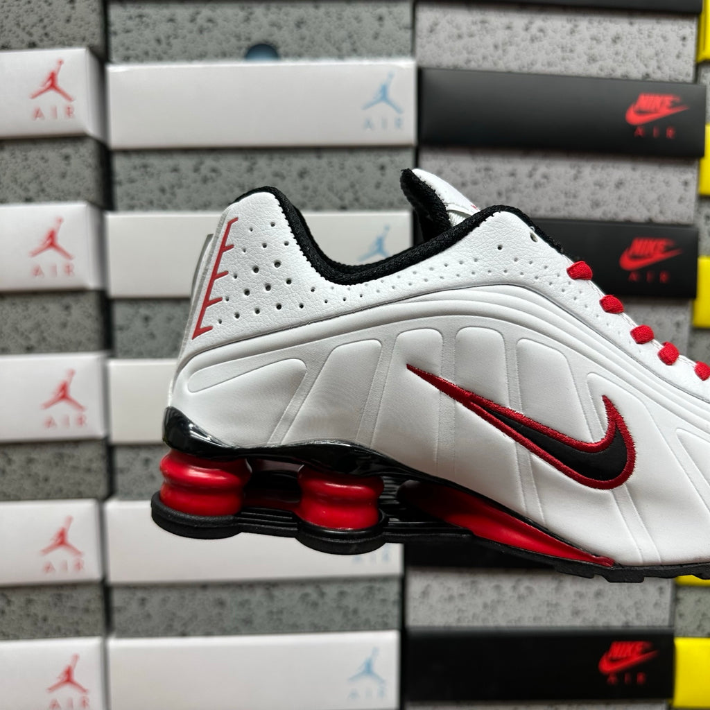 Nike Shox R4 White / Red