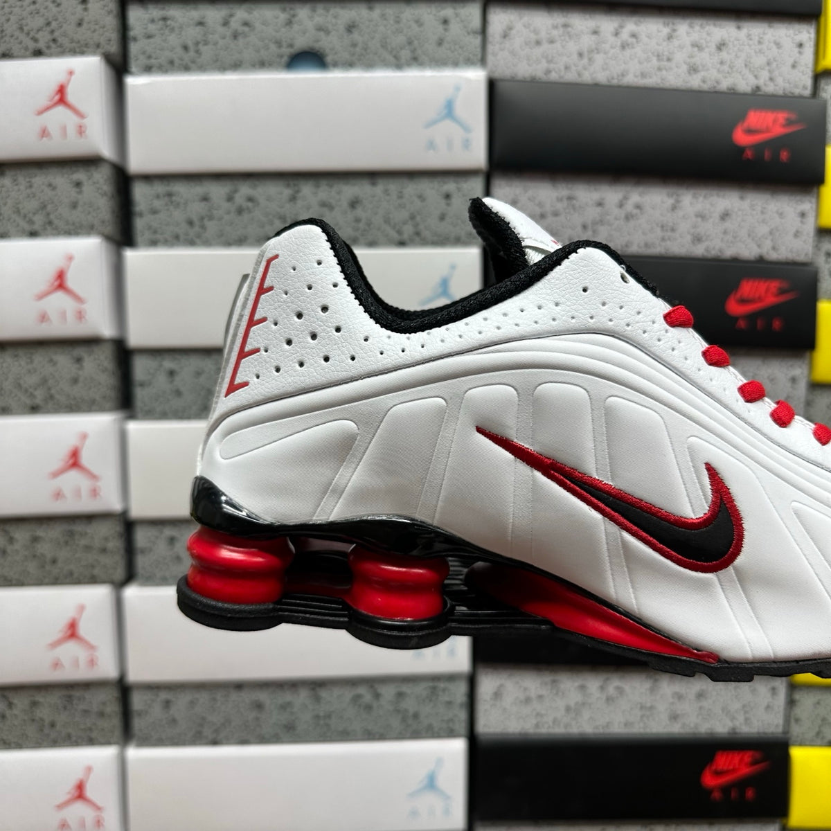 Nike Shox R4 White / Red