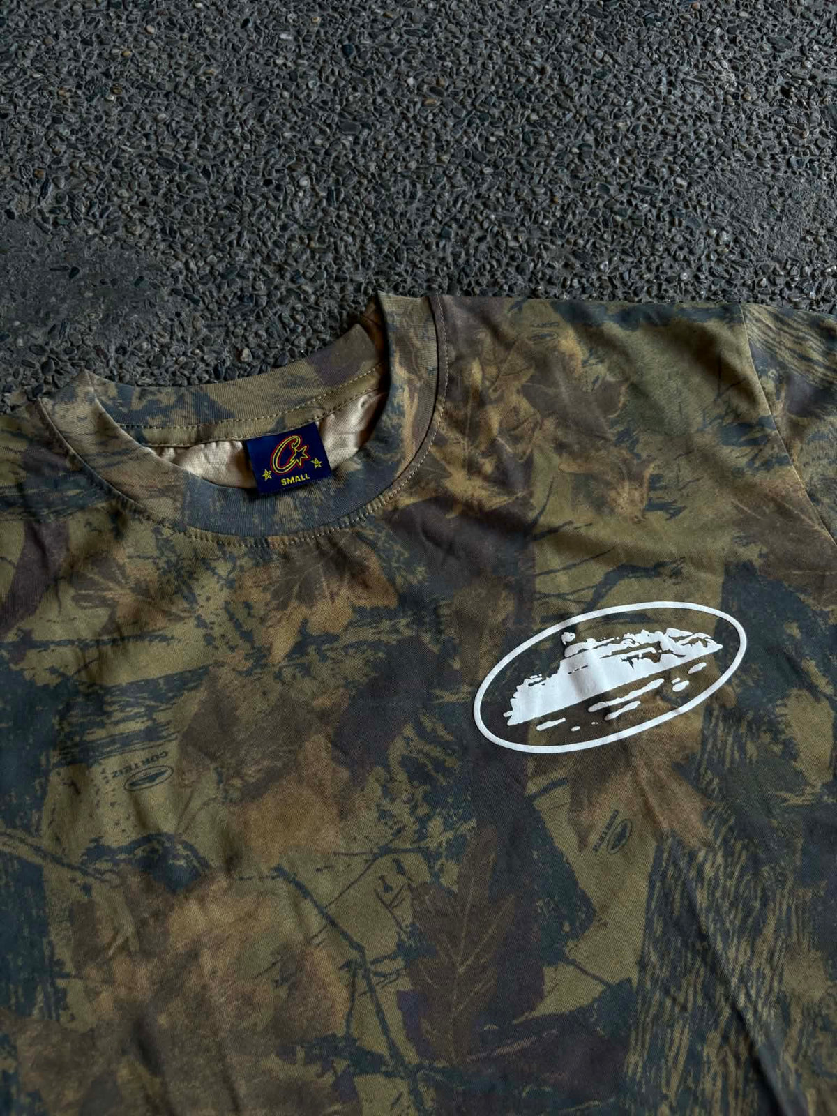 Corteiz Island Puff Print Tee Forest Camo Green (ON-HAND)