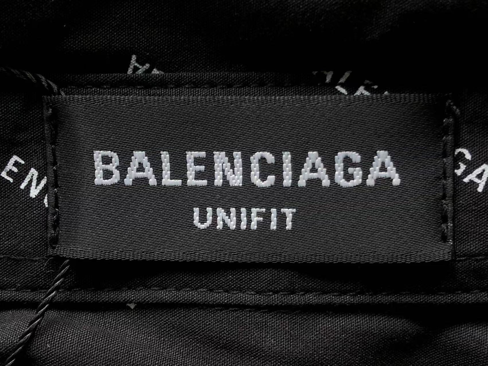 Balenciaga All Over Logo Long sleeve