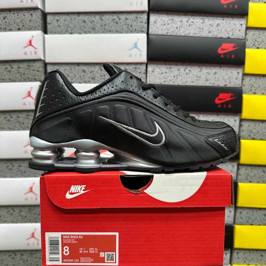 Nike Shox R4 Black/Silver