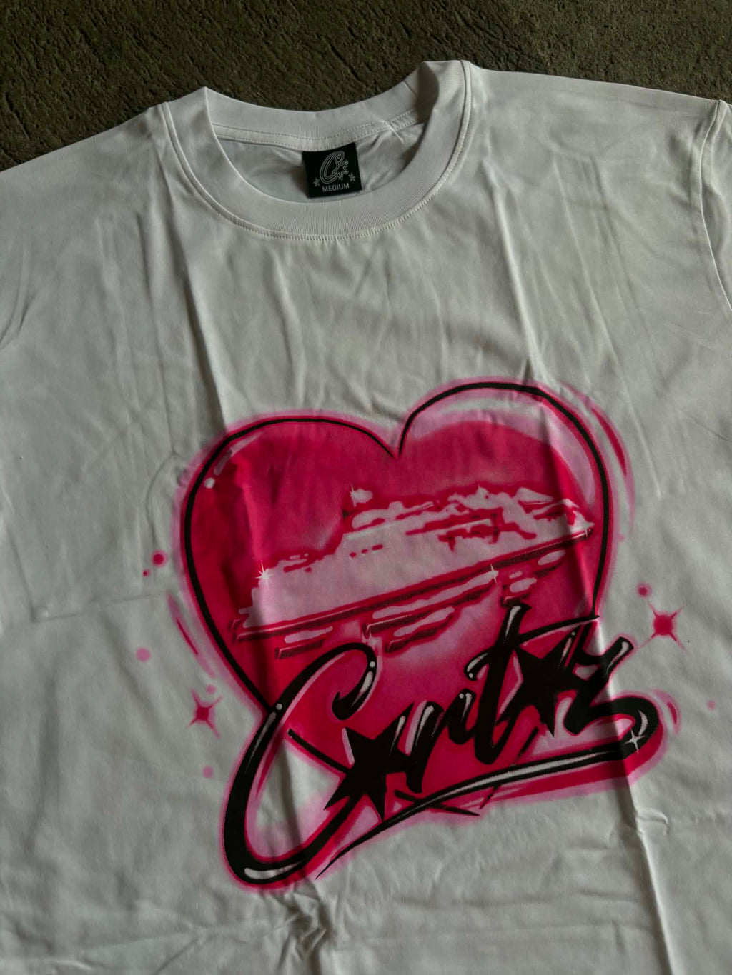 Corteiz Alcatraz Heart Tee (ON-HAND)