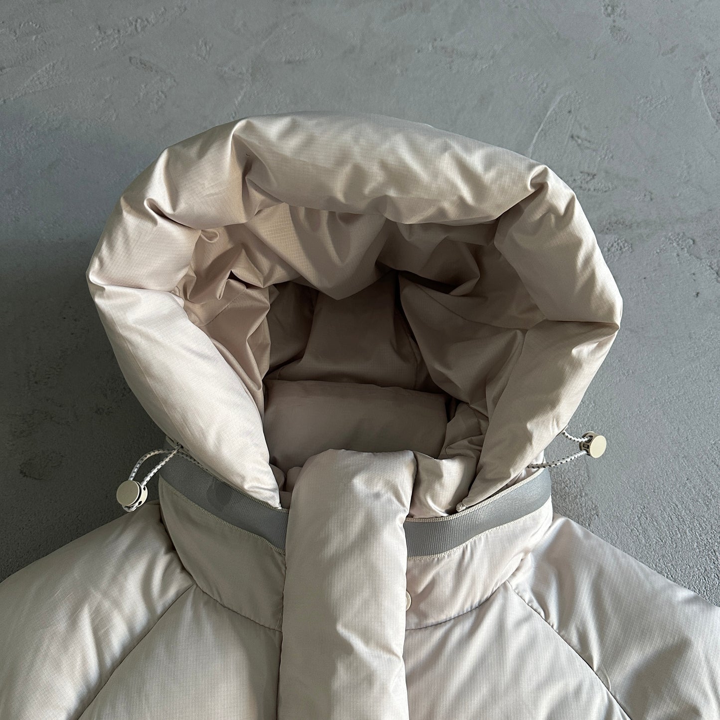 Syna Puffer Jackets