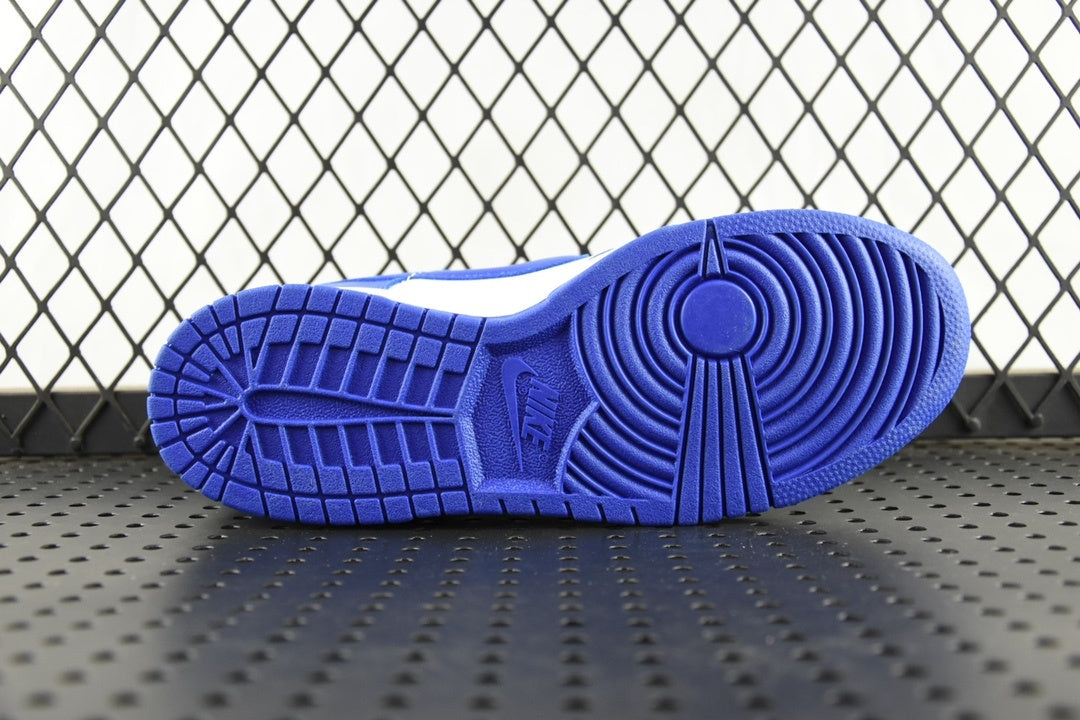Nike Dunk Low "University of Kentucky"
